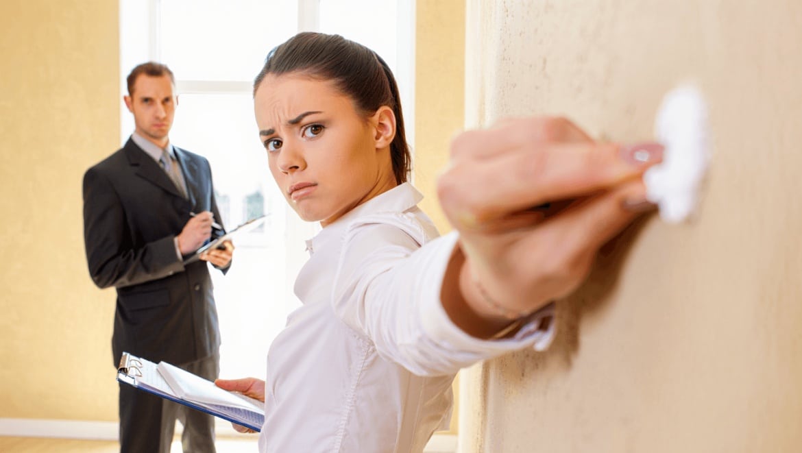 Trous dans les murs : que faire à l’état des lieux de sortie ?