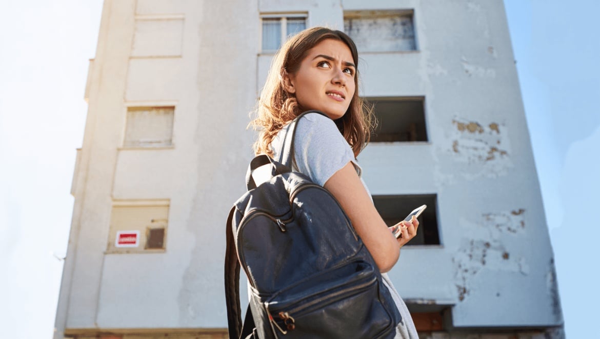 Un propriétaire peut-il demander de payer pour réserver un logement ?