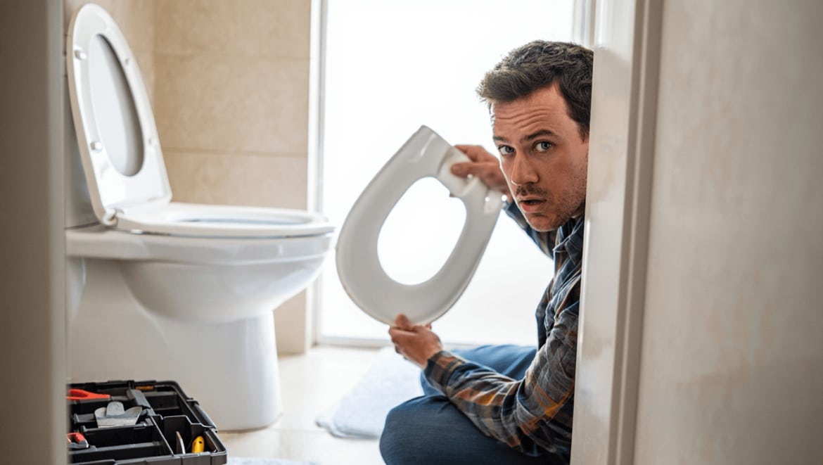 Remplacer un battant de WC