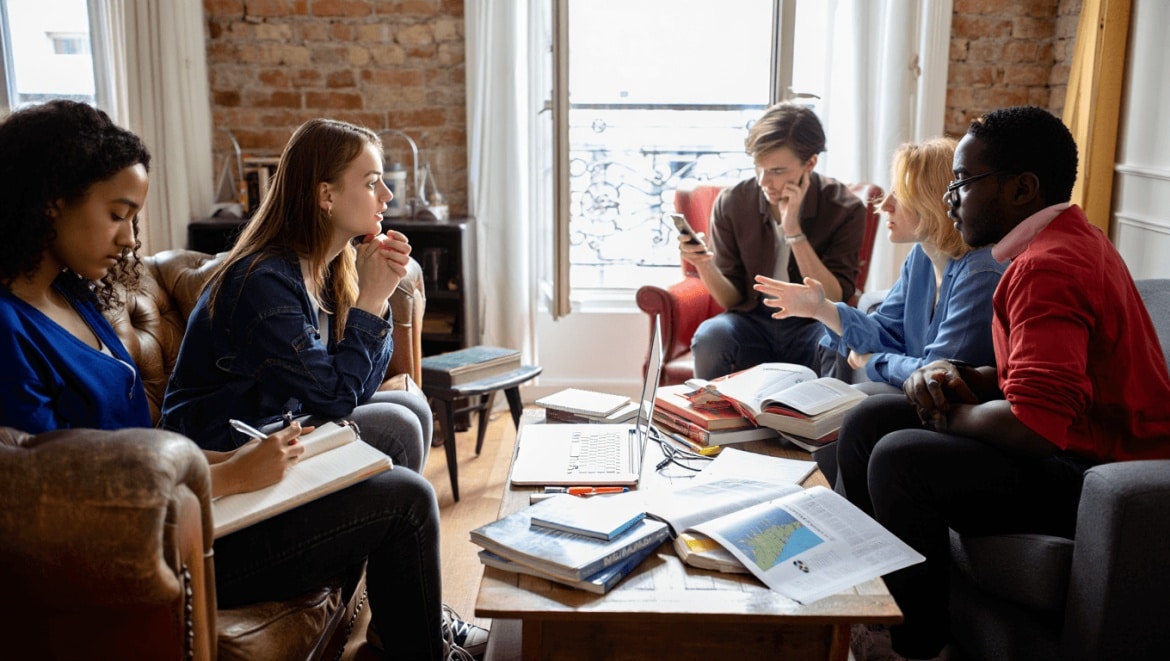 Recherche de logement étudiant : comment se démarquer ?